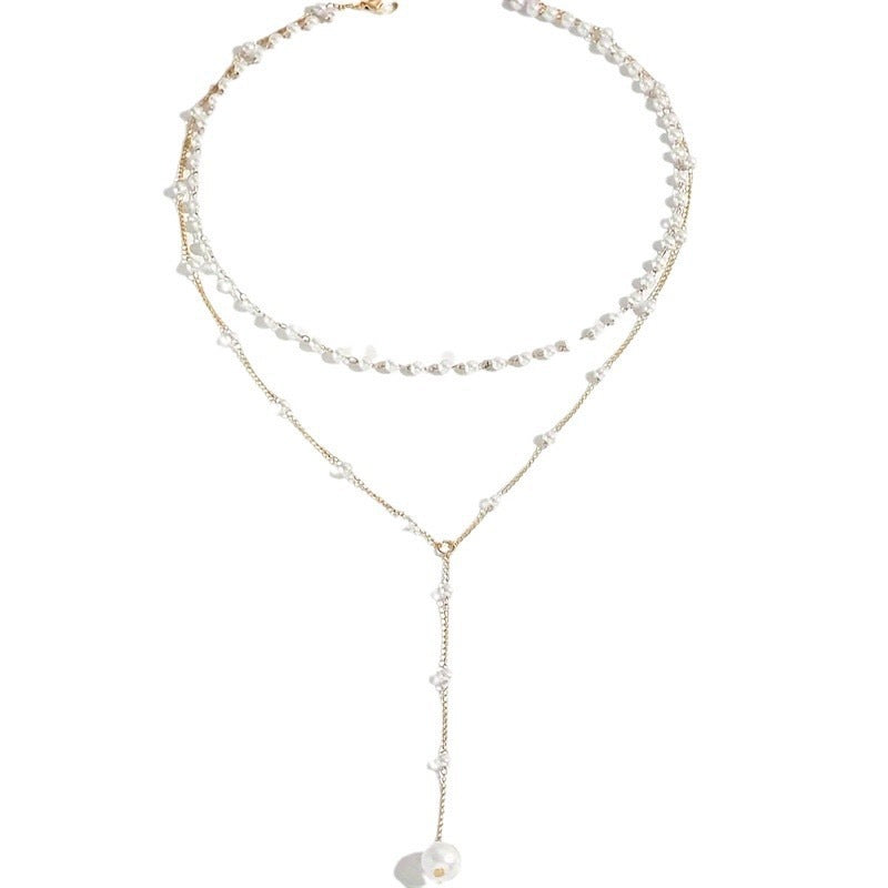 Collar de doble vuelta con perlas y caída en Y